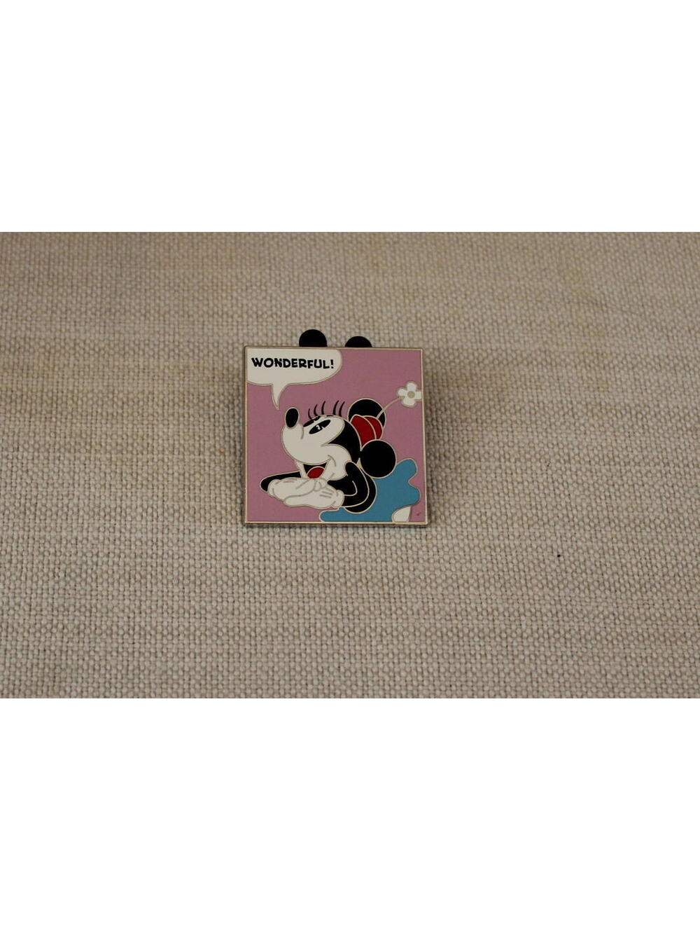 Disney Mickey Comic Mystery Collection Minnie Wonderful Pin